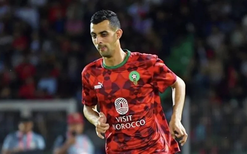 صفقة انتقالية.. الرجاء البيضاوي يرسل لاعبه إلى الأهلي 2025